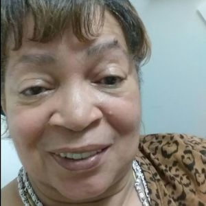 Meet your Posher, Vera